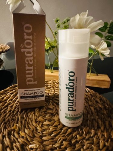 Šampon proti prhljaju & Zdrave čebulice – Boj proti prhljaju in mastenju, osveži lasišče 200ml photo review